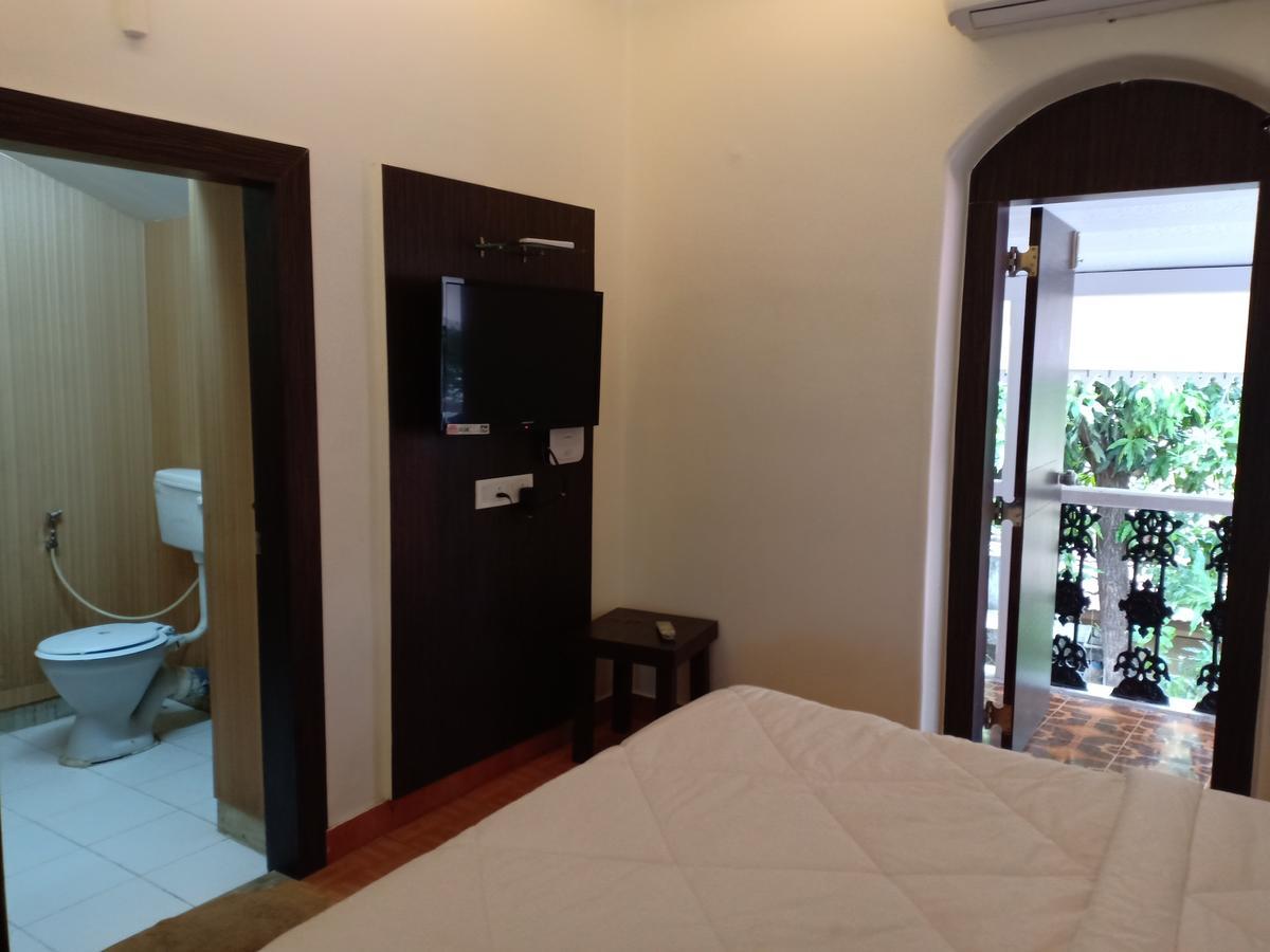 Oyo 11395 Hotel Ritz Heritage Lonavala Buitenkant foto